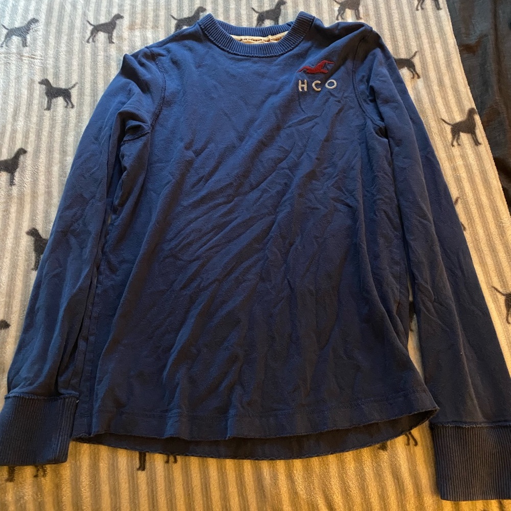 Men’s Hollister Top